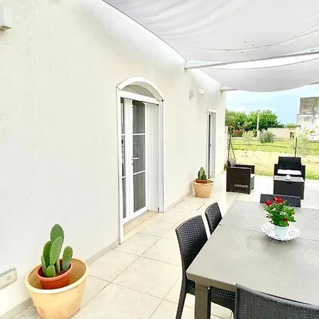 Casina Baro Ferienhaus Parabita