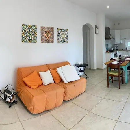 Casina Baro Ferienhaus Parabita