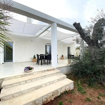 Holiday home Casina Baro Parabita